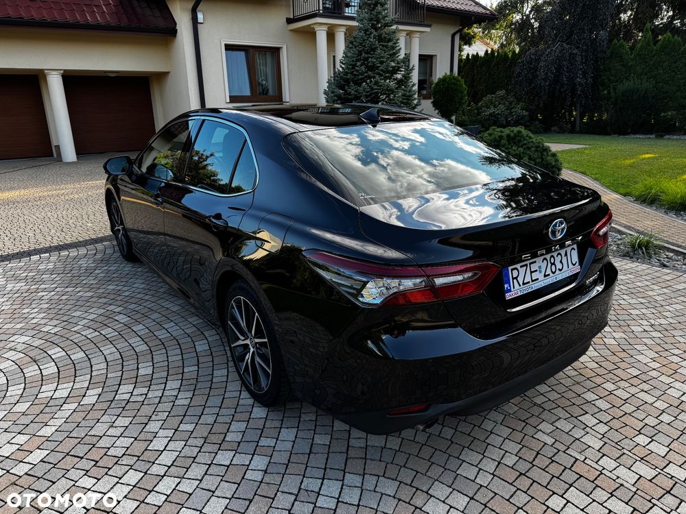 Toyota Camry 2.5 Hybrid Executive CVT - 4