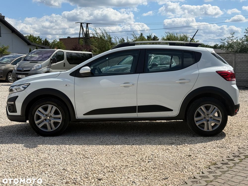 Dacia Sandero 1.0 TCe Essential - 24