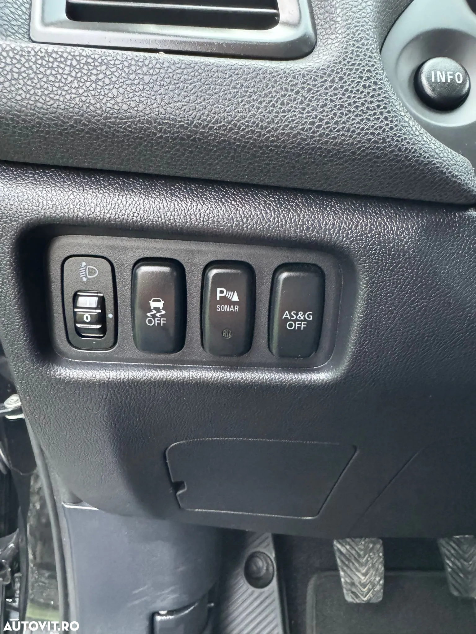Mitsubishi ASX 1.8 DI-D 4WD Invite - 32