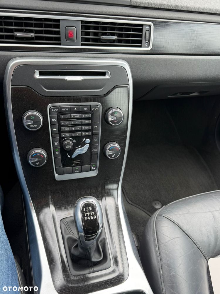 Volvo V70 D4 Summum - 19