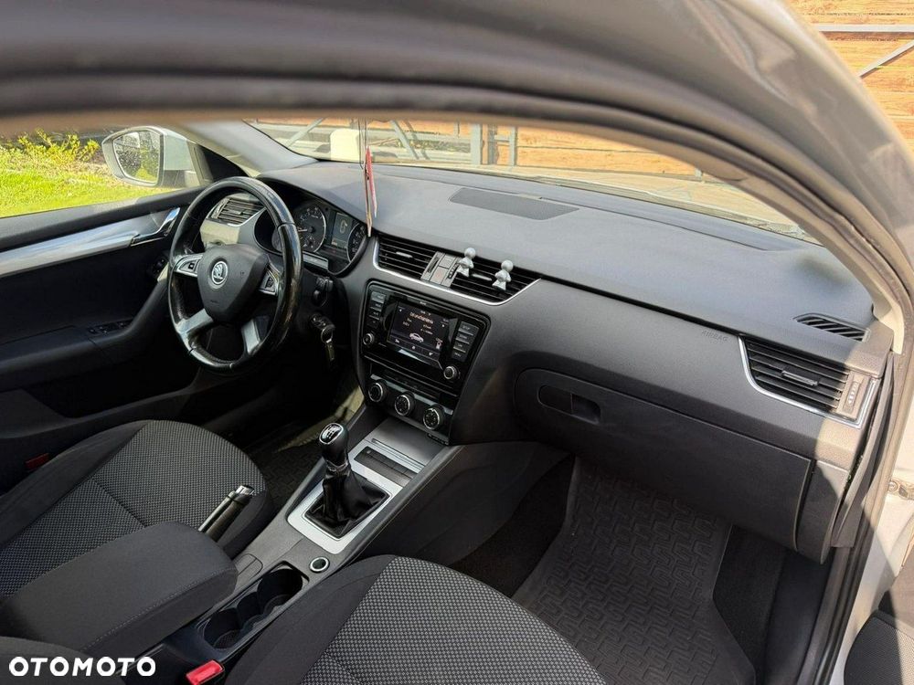 Skoda Octavia - 10