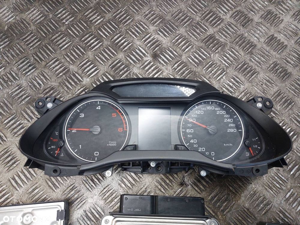 ZESTAW STARTOWY AUDI A4 B8 2.0 TDI 03L906022B 8K0909131C 8K0920930C - 10
