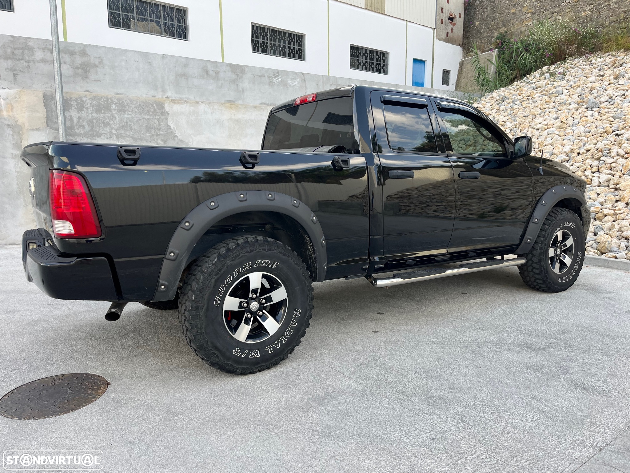 Dodge RAM - 19