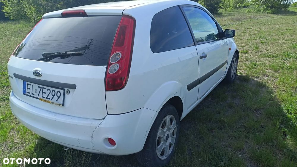 Ford Fiesta 1.4 TDCI Connection - 9
