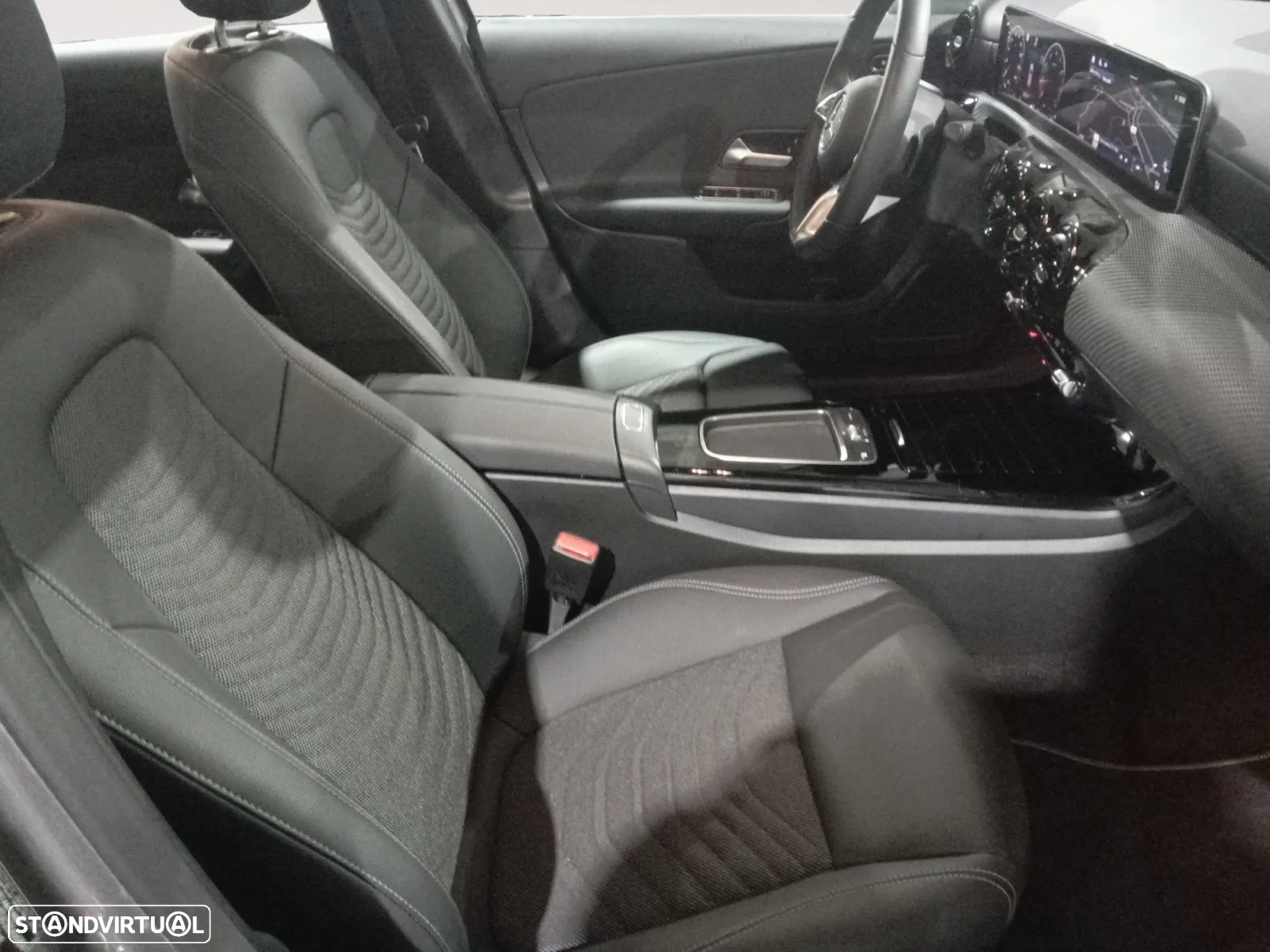 Mercedes-Benz A 200 Standard - 14