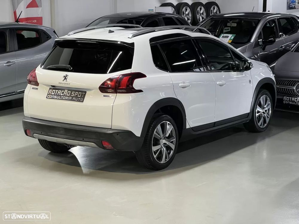 Peugeot 2008 1.2 PureTech GT Line - 22