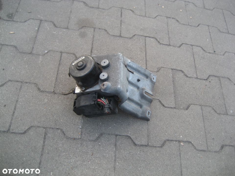 volvo v70 s80 s60 xc90 lift 2,4 tdi pompa sterownik abs 30714956 30714952 - 6