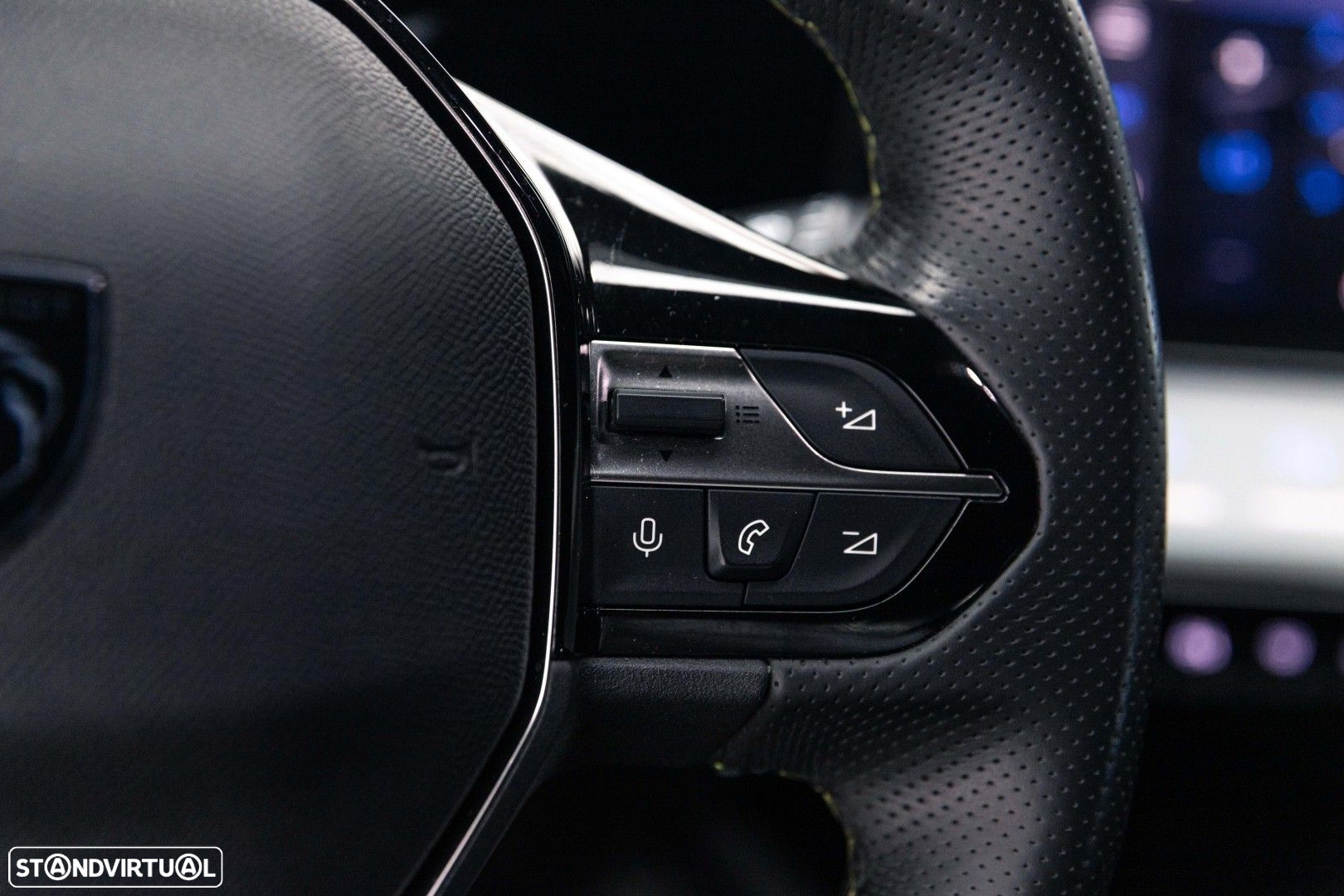 Peugeot 308 SW 1.6 Hybrid GT e-EAT8 - 23