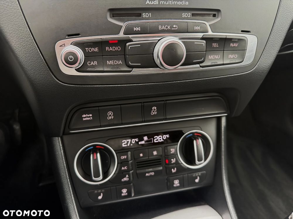Audi Q3 2.0 TDI S tronic design - 17