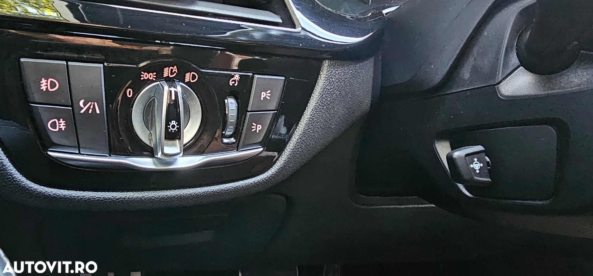 BMW Seria 5 530e iPerformance Aut. Sport Line - 11