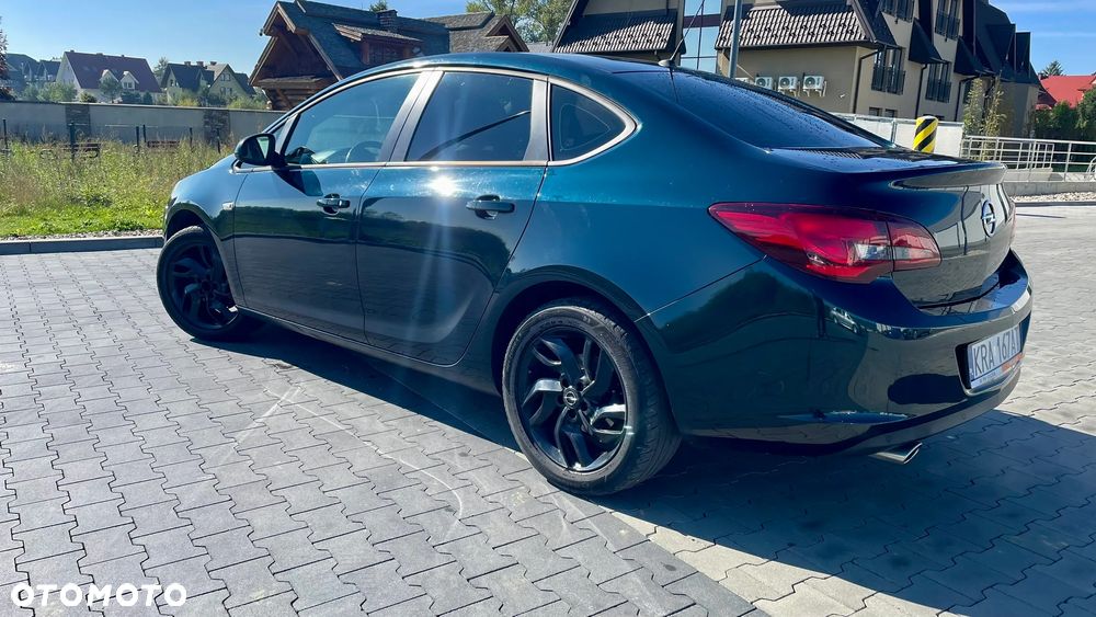 Opel Astra 1.4 T Business S&S EU6 - 5