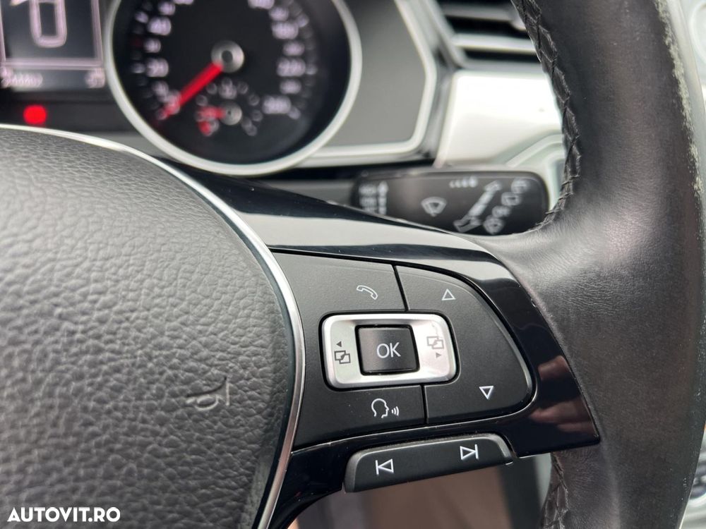 Volkswagen Passat 2.0 TDI R Executive - 22