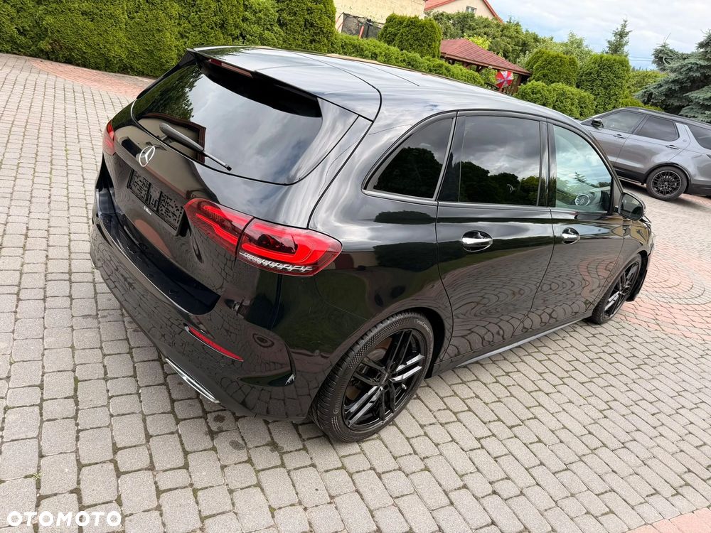Mercedes-Benz Klasa B 250 4-Matic AMG Line 7G-DCT - 2