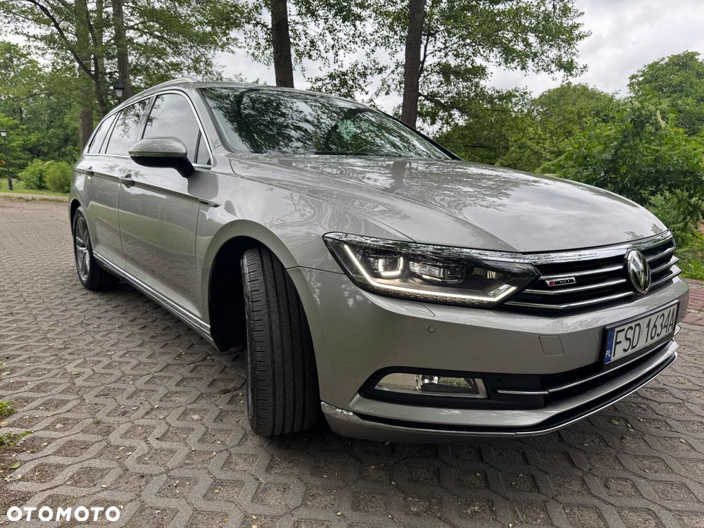 Volkswagen Passat 2.0 TDI SCR (BlueMotion Tech) 4Motion D Highline - 8