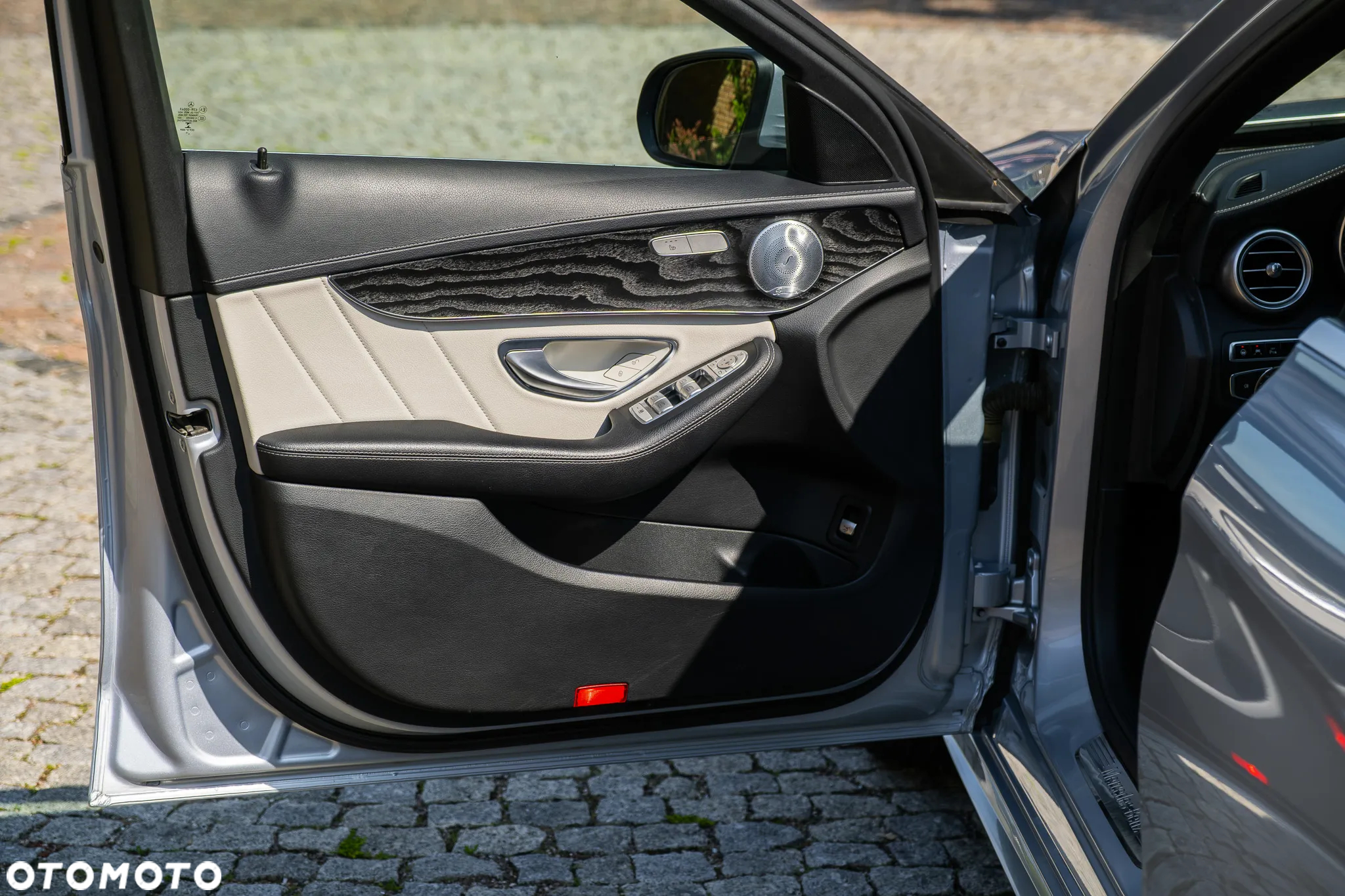 Mercedes-Benz Klasa C 250 (BlueTEC) d 4Matic T 7G-TRONIC AMG Line - 23