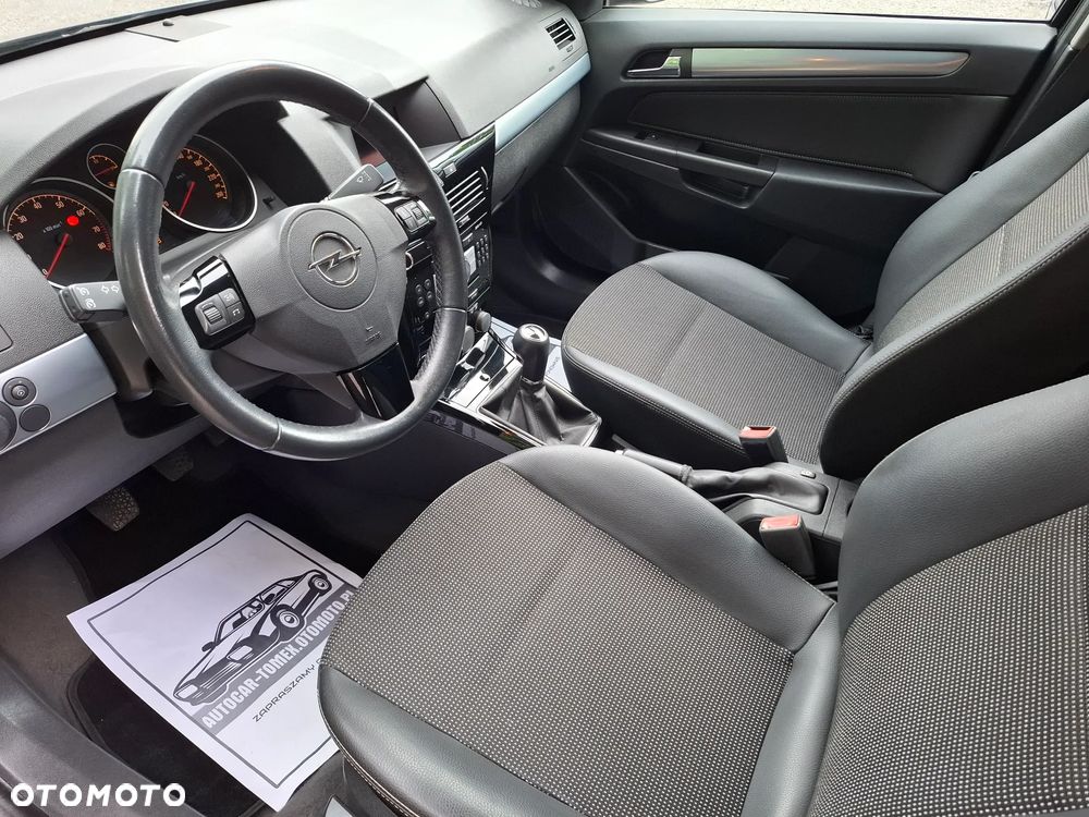 Opel Astra 1.6 Cosmo - 25