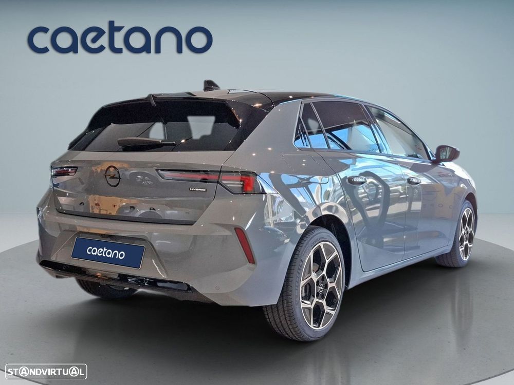 Opel Astra 1.2 T Hybrid GS eDCT — fotografia 3