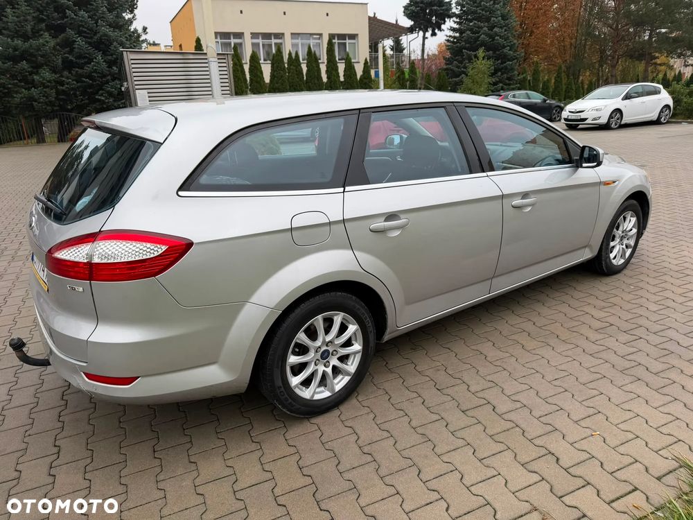 Ford Mondeo - 8