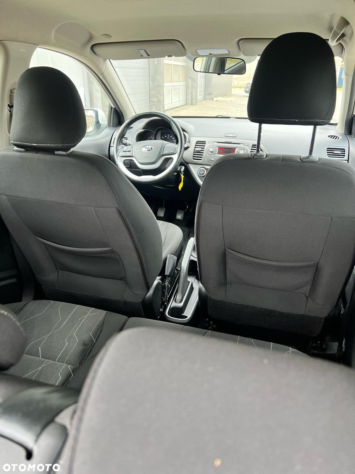 Kia Picanto 1.2 Dream Team Edition - 10