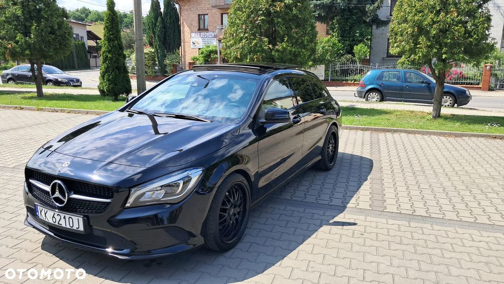 Mercedes-Benz CLA 180 UrbanStyle Edition - 2