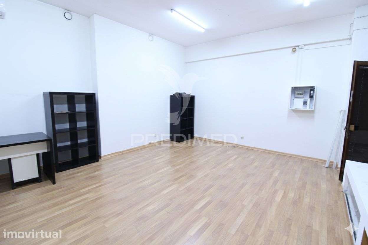 investimento-Espaço Comercial 30 m² no Carvalhido com rentabilidade... - Grande imagem: 2/7