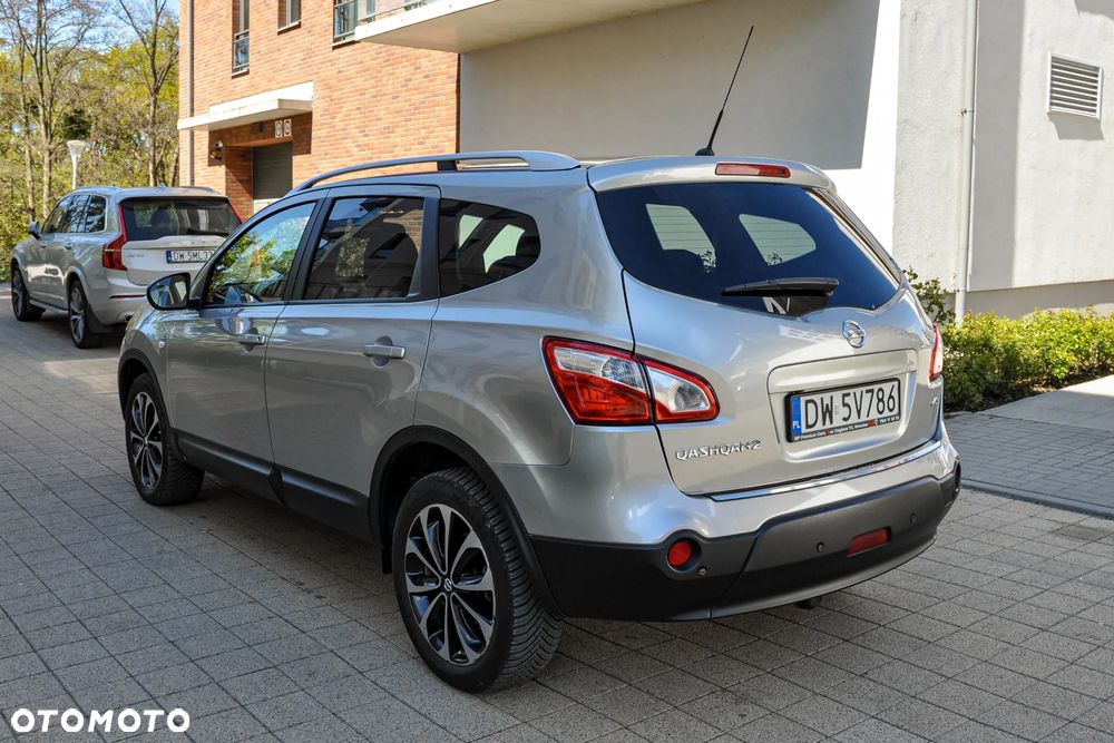 Nissan Qashqai+2 - 3