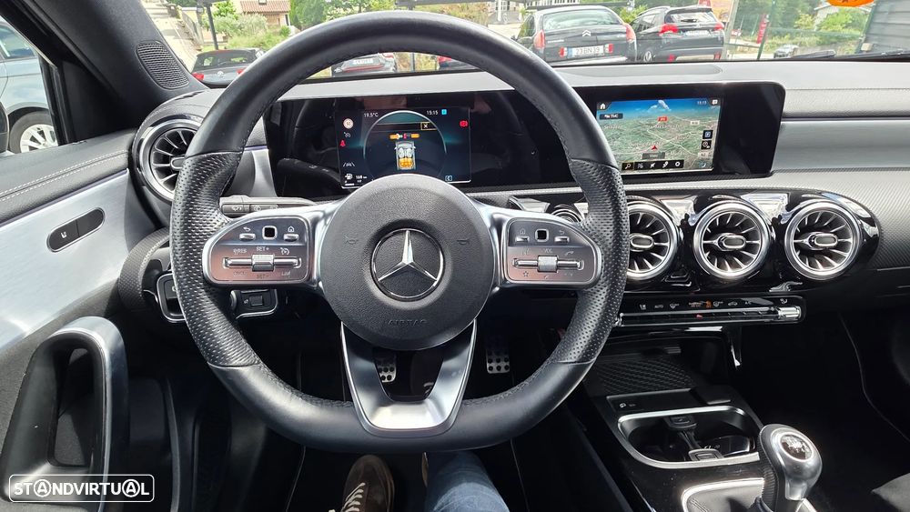 Mercedes-Benz A 200 d Advanced AMG Line - 14