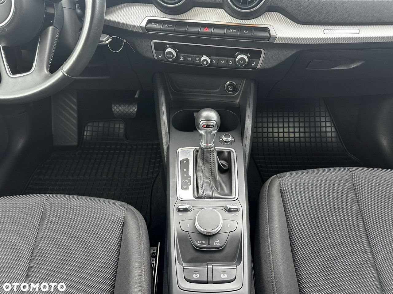 Audi Q2 35 TFSI S tronic - 23