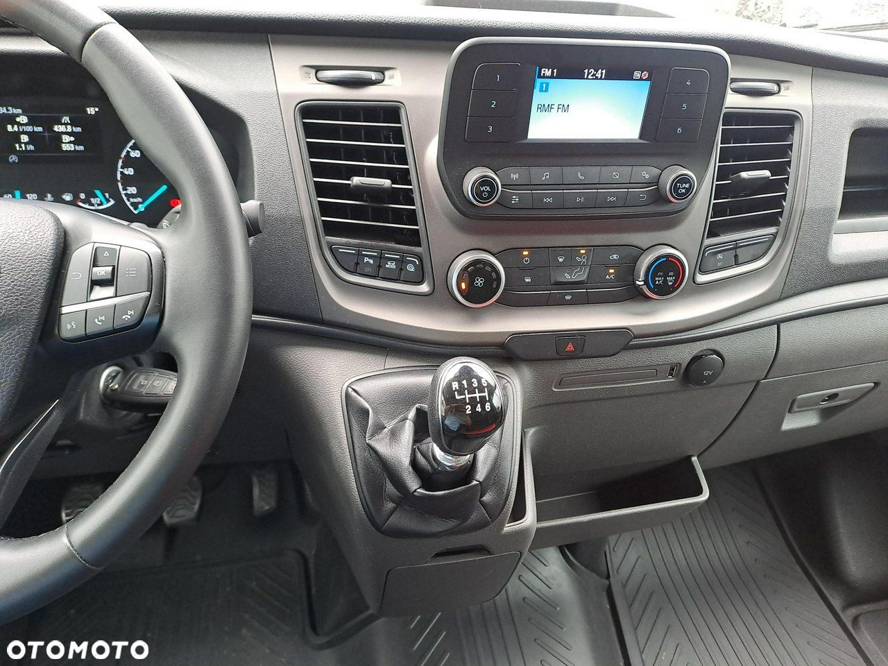 Ford Transit - 14