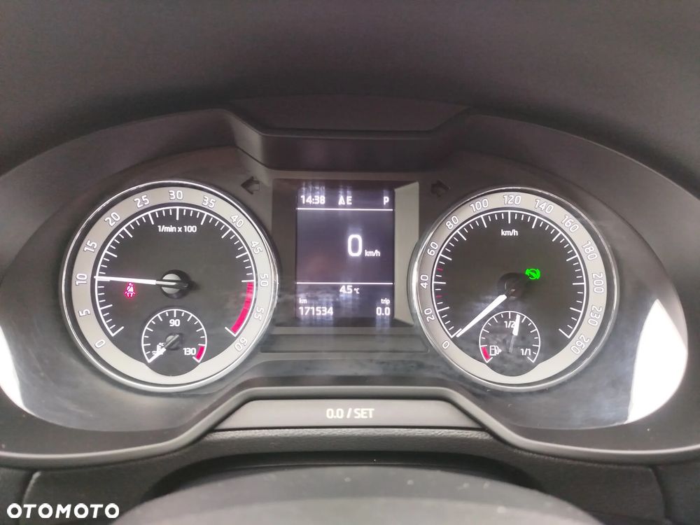 Skoda Octavia 2.0 TDI SCR Style DSG - 7