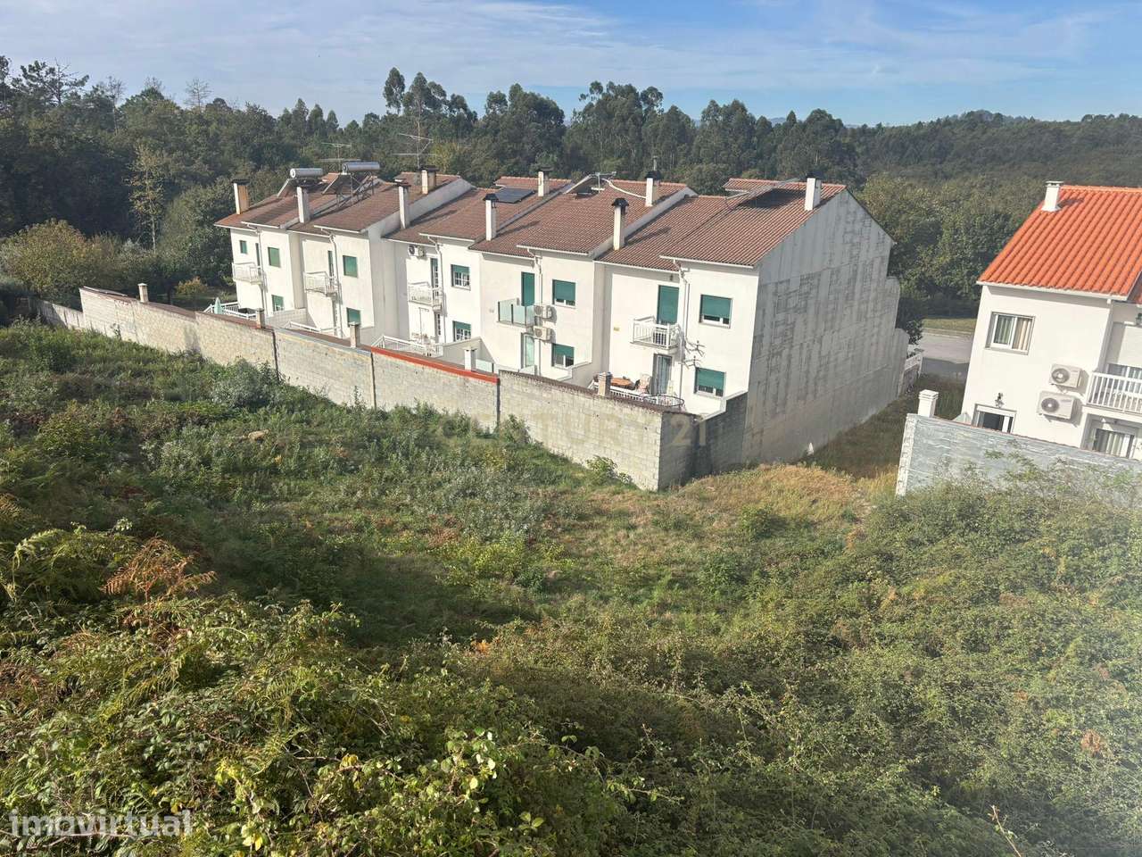 Lote para construção em Mundão, Viseu com boa localização - Grande imagem: 5/11