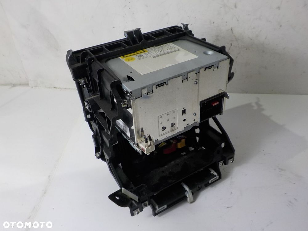 A3 II 8P KONSOLA ŚRODKOWA RADIO KOSZ PANEL 2 DIN - 3