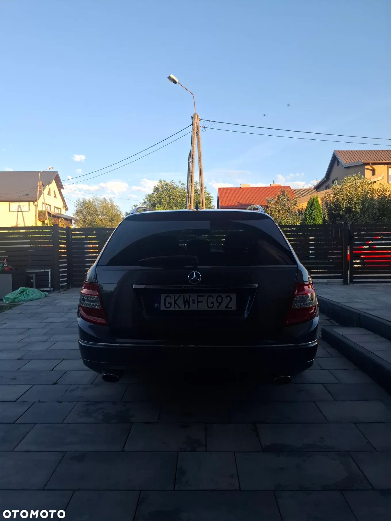 Mercedes-Benz Klasa C 320 T CDI 7G-TRONIC Elegance - 4