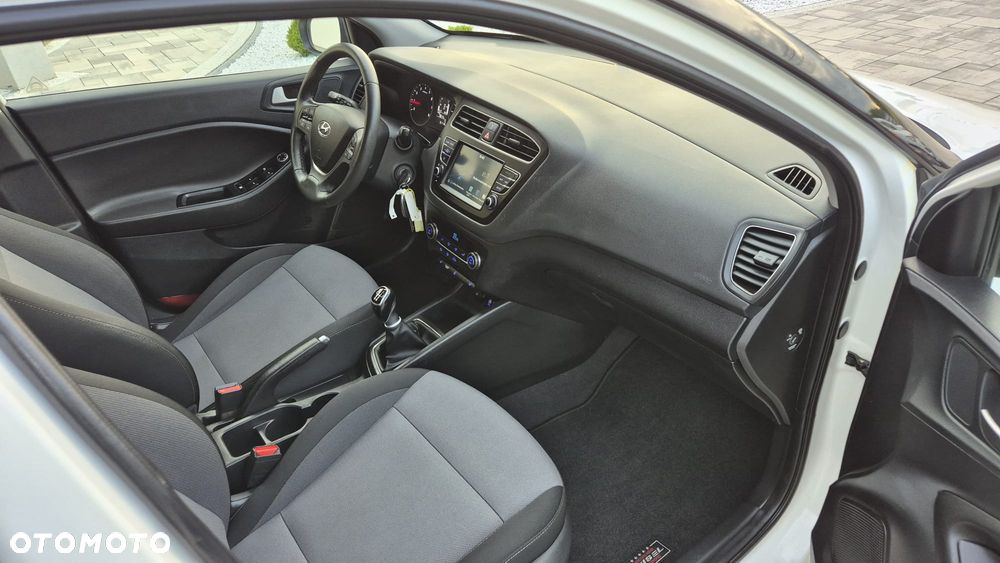 Hyundai i20 blue 1.0 T-GDI YES - 15