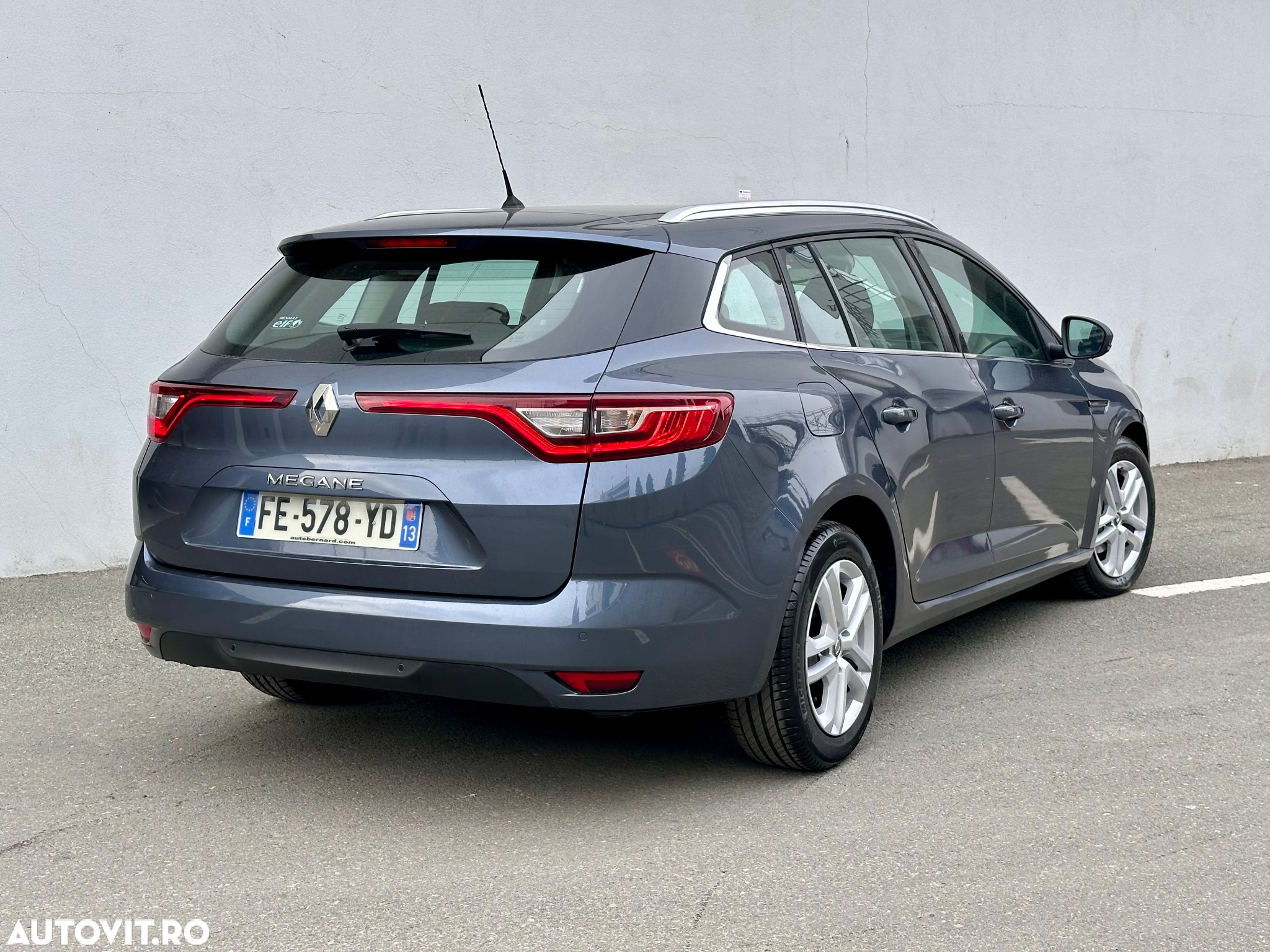Renault Megane Grandtour BLUE dCi 115 EDC BUSINESS EDITION - 19