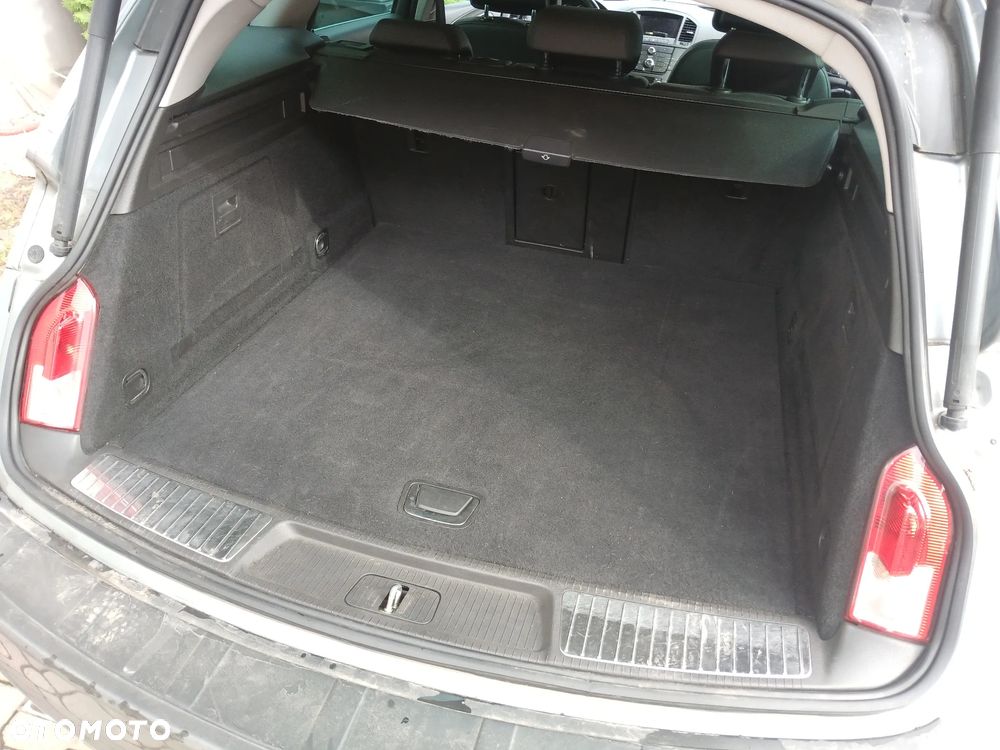 Opel Insignia 1.6 Turbo Cosmo - 11