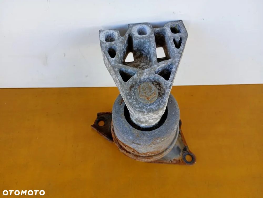 Łapa Wspornik Silnika Poduszka Vw Transporter T6 2.0 TDI 2018r 7E0199256J - 1