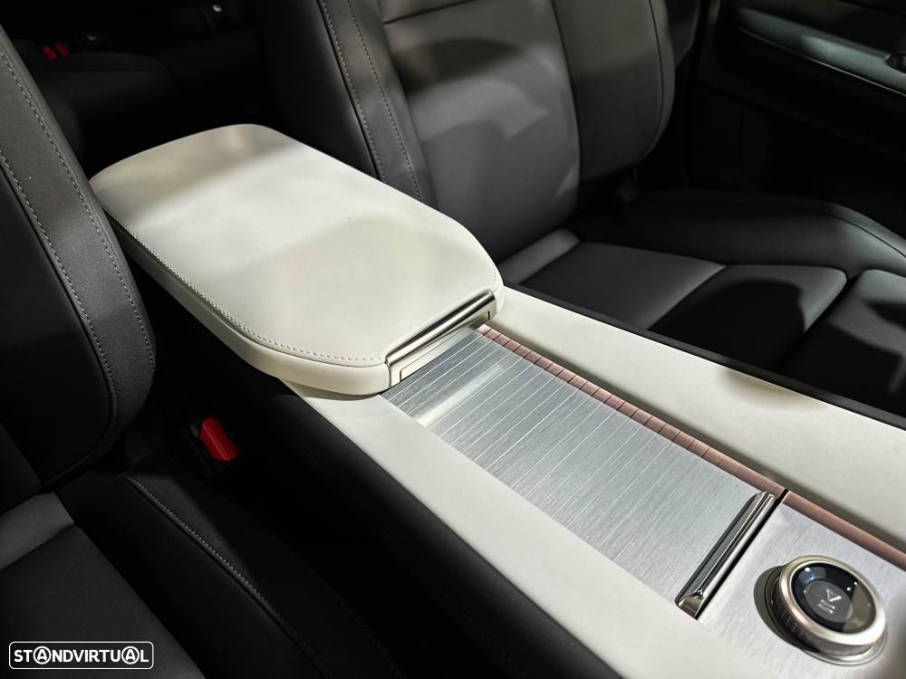 Polestar 4 Long Range 100 kWh Single Motor Plus - 37