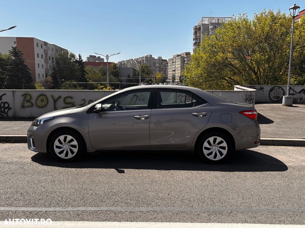 Toyota Corolla 1.6 Valvematic Luna - 3