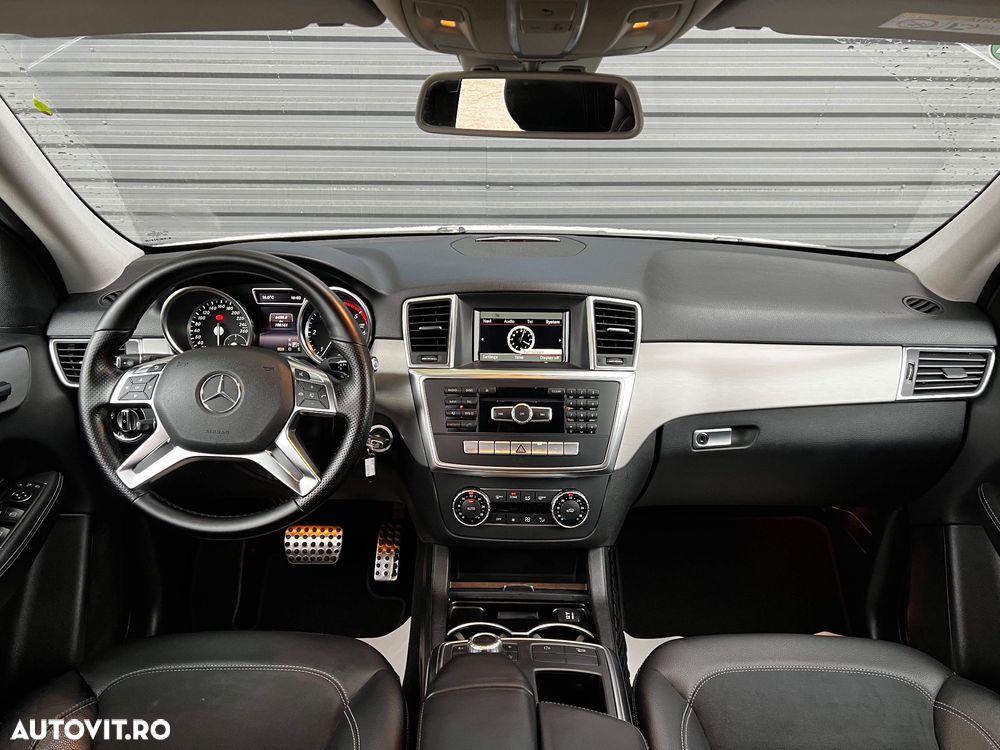 Mercedes-Benz ML 250 BlueTEC 4MATIC 7G-TRONIC - 7