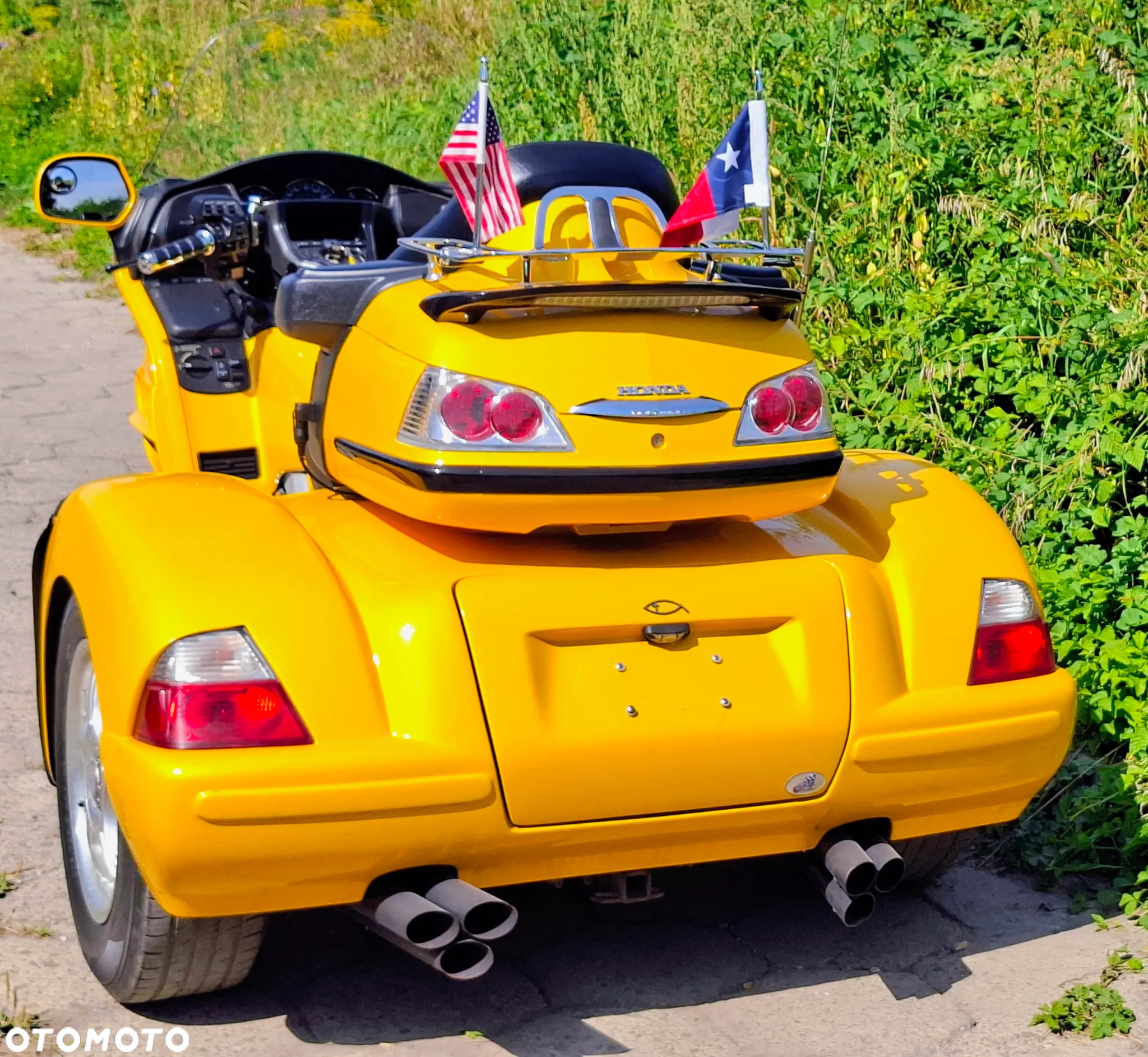 Honda GL - 11