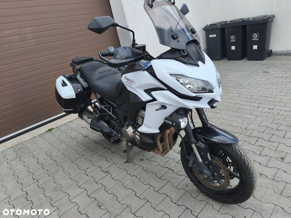 Kawasaki Versys 1000 - 3