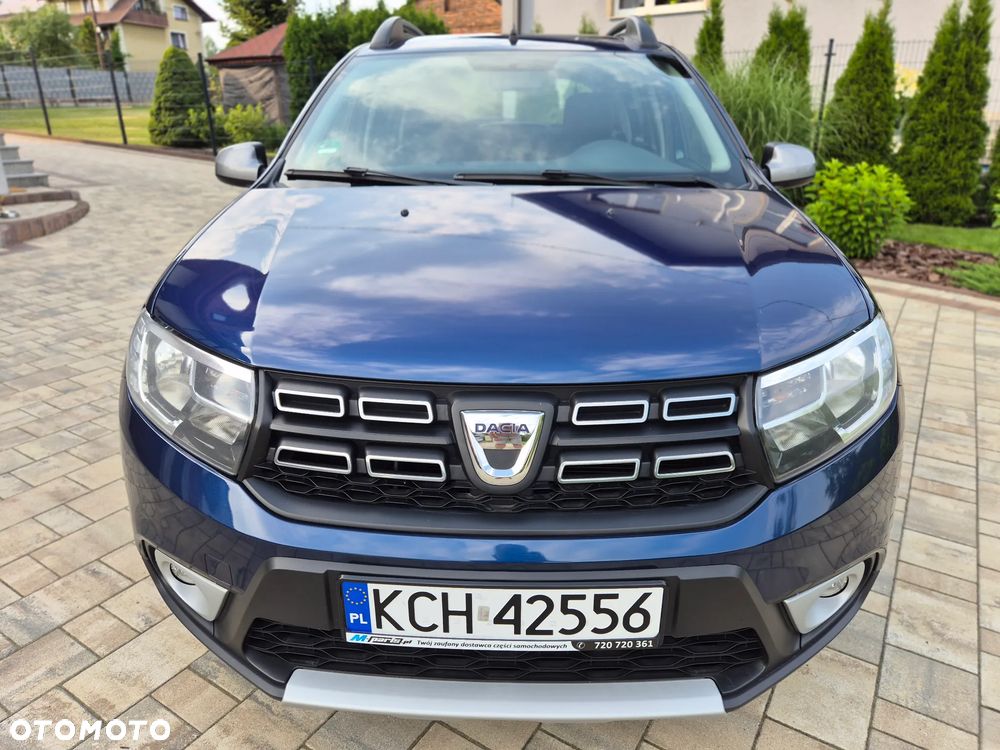 Dacia Sandero TCe 90 Celebration - 2