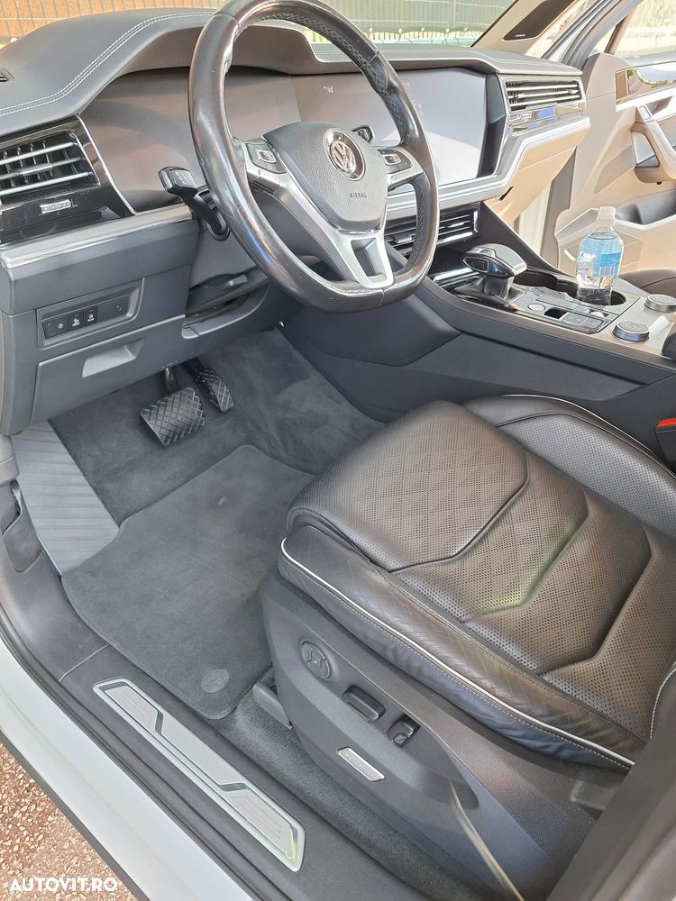 Volkswagen Touareg 3.0 V6 TDI SCR 4Motion Automatik Elegance Edition - 12