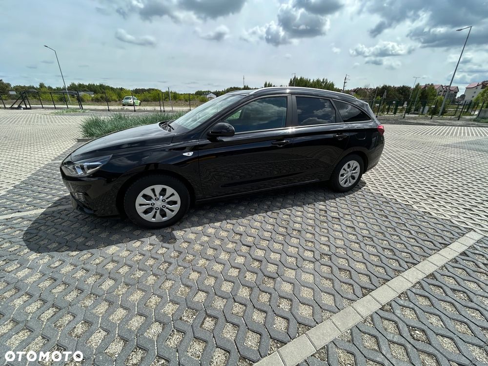 Hyundai i30 1.5 DPI Modern - 1