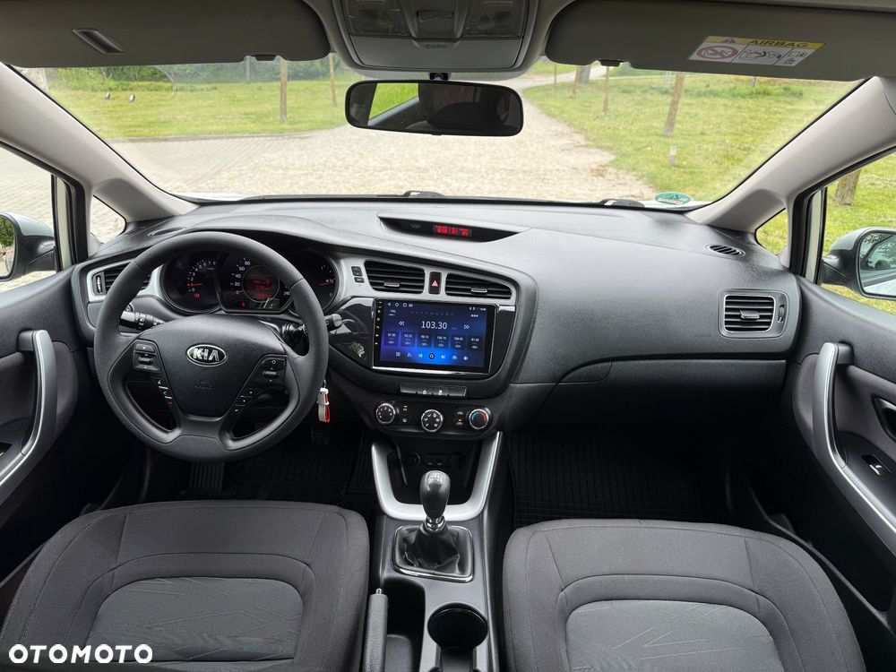 Kia Ceed 1.4 CVVT - 25