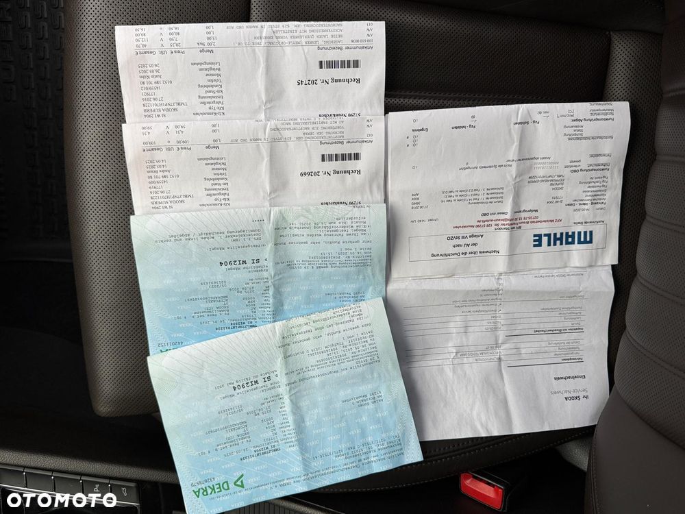 Skoda Superb 2.0 TDI 4x4 DSG L&K - 39