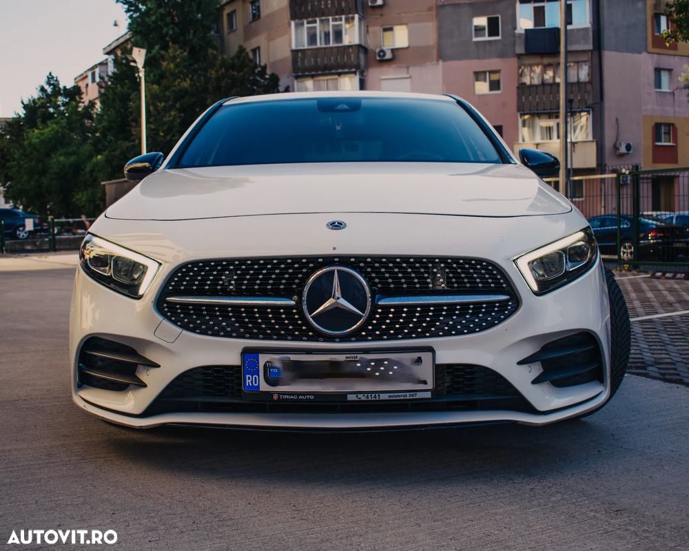 Mercedes-Benz A 180 d 7G-DCT - 2