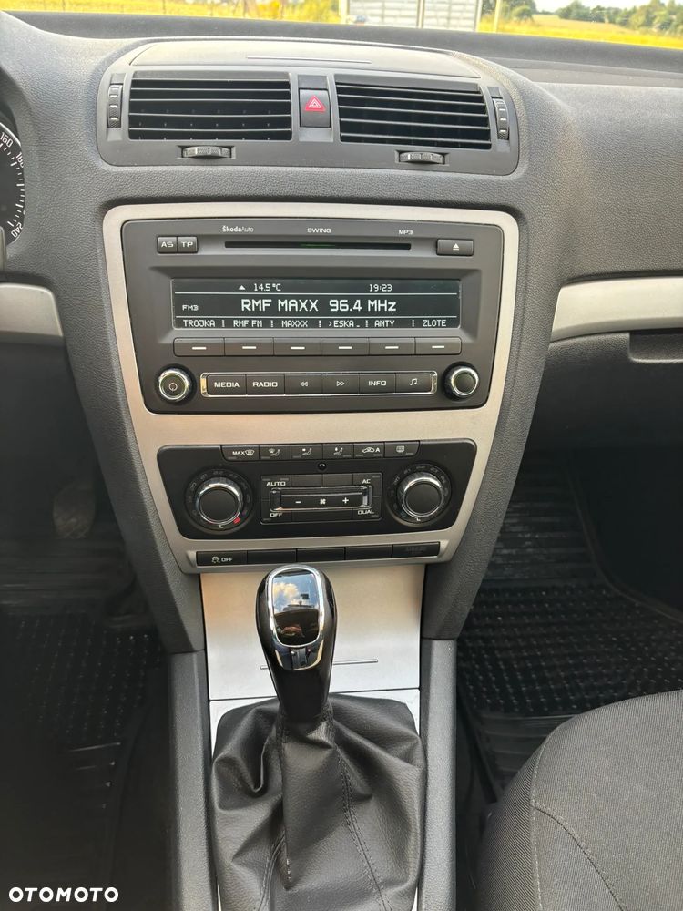 Skoda Octavia - 14