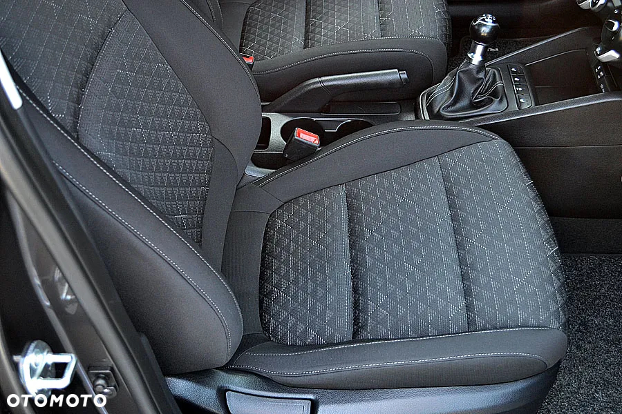 Kia Rio 1.2 Attract - 8